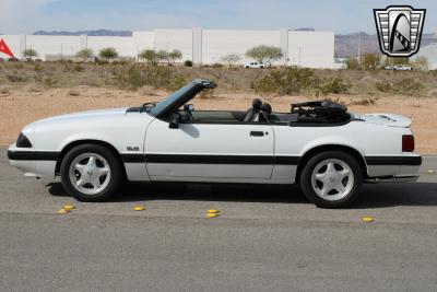 1991 Ford Mustang