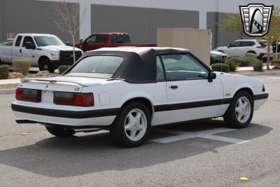 1991 Ford Mustang