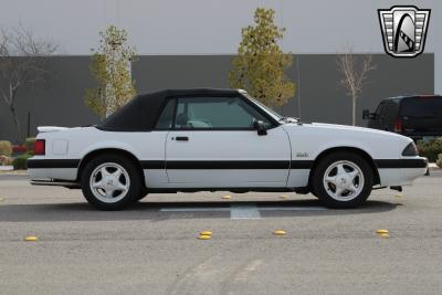 1991 Ford Mustang