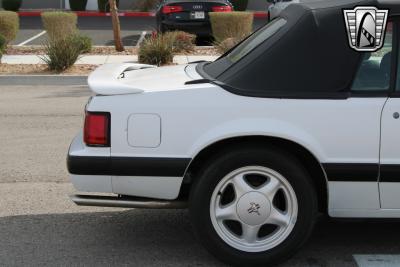 1991 Ford Mustang