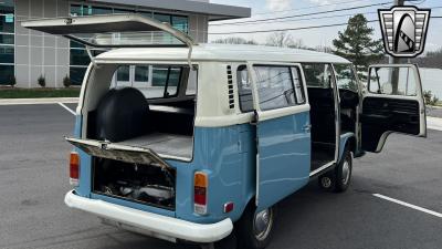 1972 Volkswagen Bus