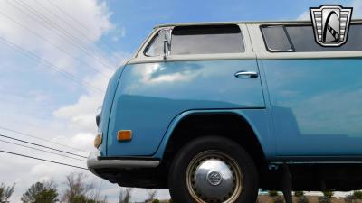 1972 Volkswagen Bus