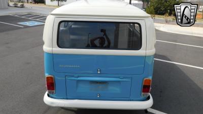 1972 Volkswagen Bus