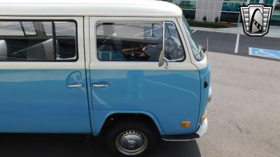 1972 Volkswagen Bus