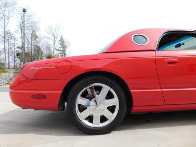 2002 Ford Thunderbird