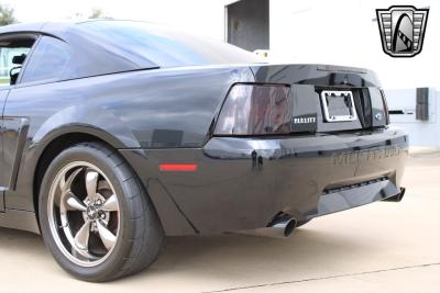 2001 Ford Mustang