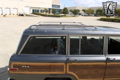 1989 Jeep Grand Wagoneer