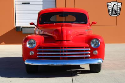 1948 Ford Deluxe