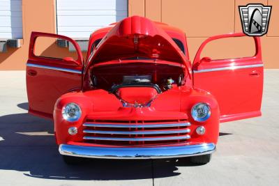 1948 Ford Deluxe