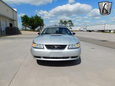 1999 Ford Mustang