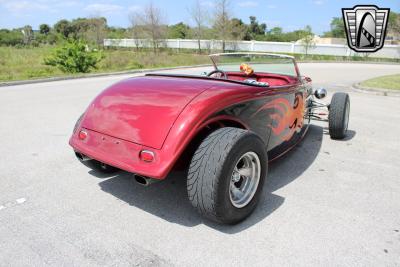 1933 Factory Five Hot Rod