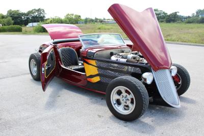 1933 Factory Five Hot Rod