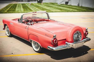 1956 Ford Thunderbird