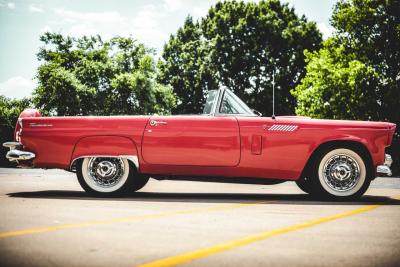 1956 Ford Thunderbird