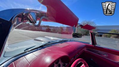 1957 Ford Thunderbird