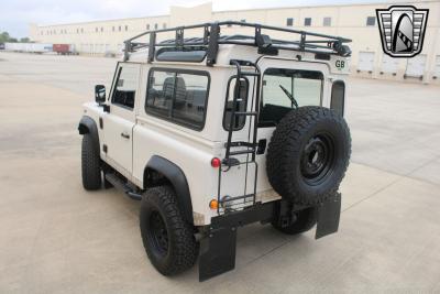 1988 Land Rover Defender