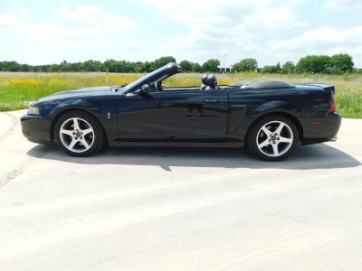 2003 Ford Mustang