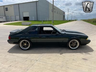 1992 Ford Mustang