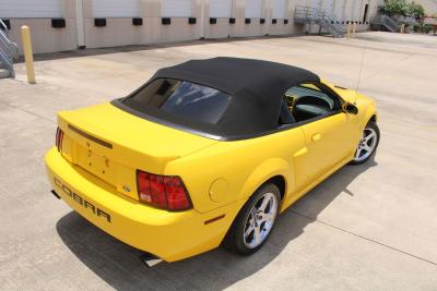 2004 Ford Mustang