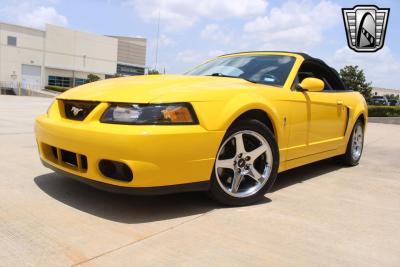 2004 Ford Mustang