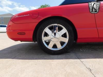 2003 Ford Thunderbird