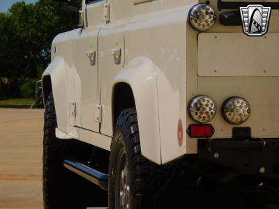 1992 Land Rover Defender