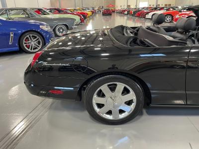 2003 Ford Thunderbird