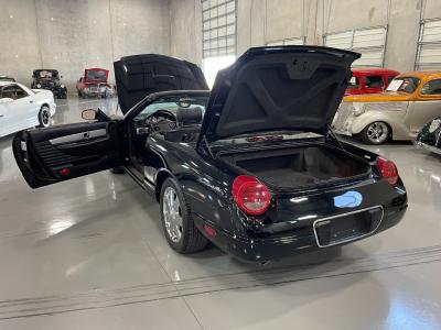 2003 Ford Thunderbird