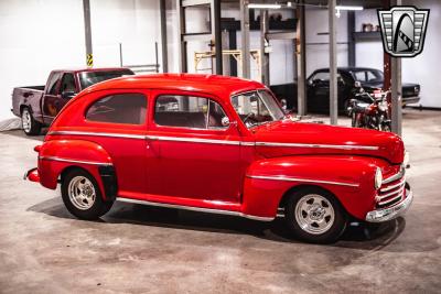 1947 Ford Deluxe