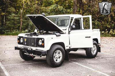 1984 Land Rover Defender