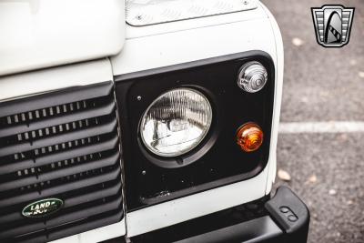 1984 Land Rover Defender