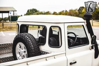 1984 Land Rover Defender