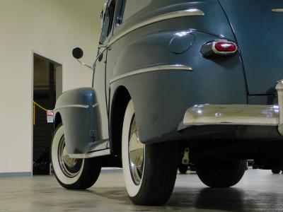 1947 Ford Super Deluxe