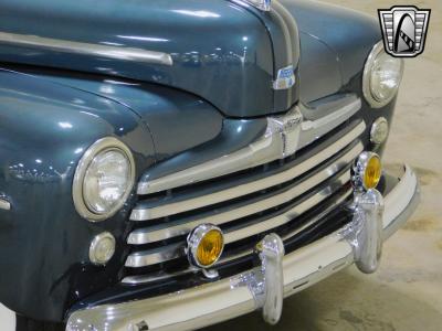 1947 Ford Super Deluxe