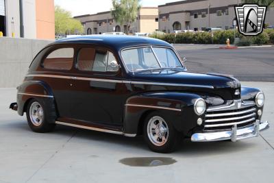 1948 Ford Deluxe