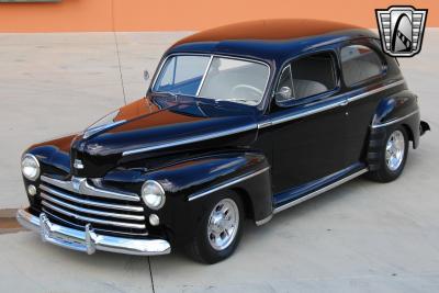 1948 Ford Deluxe