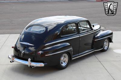 1948 Ford Deluxe