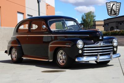 1948 Ford Deluxe