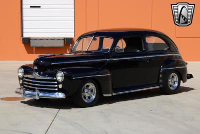 1948 Ford Deluxe