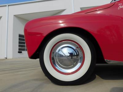 1947 Ford Deluxe