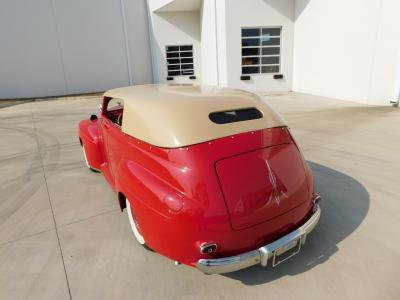 1947 Ford Deluxe