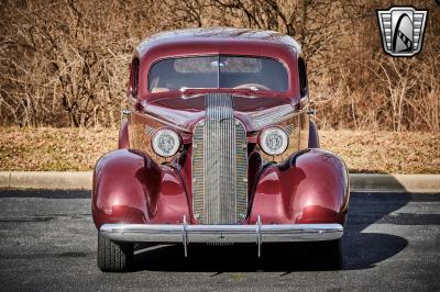 1936 Pontiac Sedan