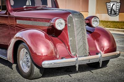 1936 Pontiac Sedan