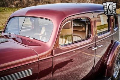 1936 Pontiac Sedan