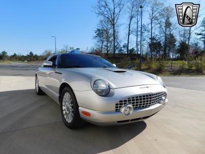 2004 Ford Thunderbird