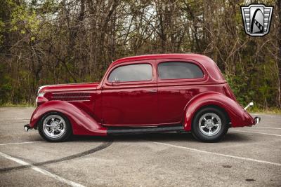 1936 Ford Deluxe