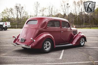 1936 Ford Deluxe