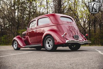 1936 Ford Deluxe