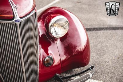 1936 Ford Deluxe