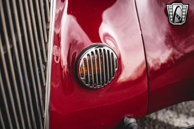 1936 Ford Deluxe